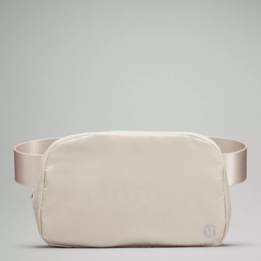 Brand New in Bag White Opal Everywhere Belt Bag Lululemon ✨
